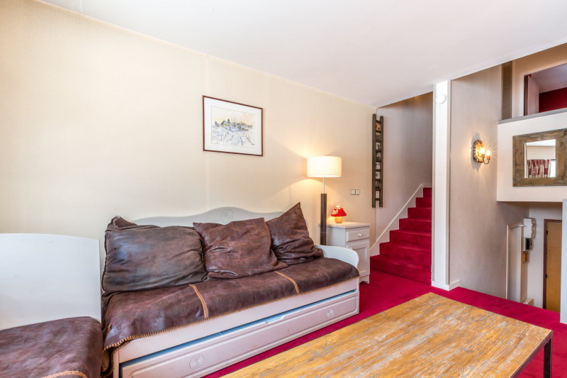 _lv_images__lot_0000250011_02_17299441 _lv_images__lot_0000250011_02_17299441