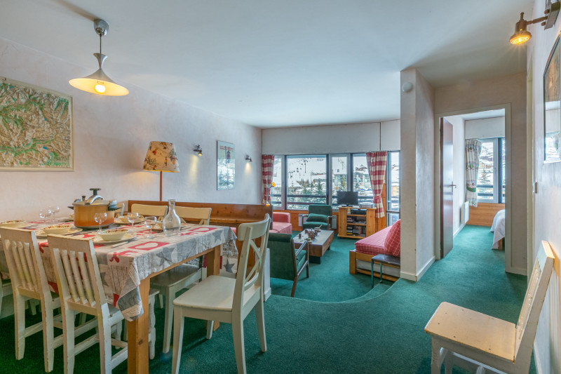 _lv_images__lot_0000250017_05_18551988