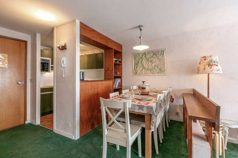 _lv_images__lot_0000250017_07_18449665