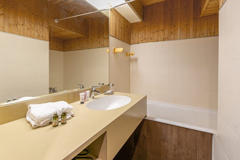 _lv_images__lot_0000260016_08_17124484 _lv_images__lot_0000260016_08_17124484