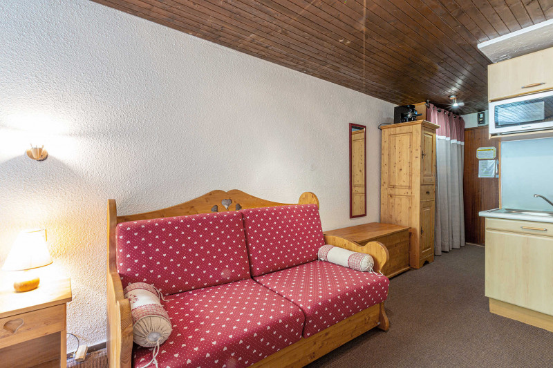 _lv_images__lot_0000270005_05_18361025