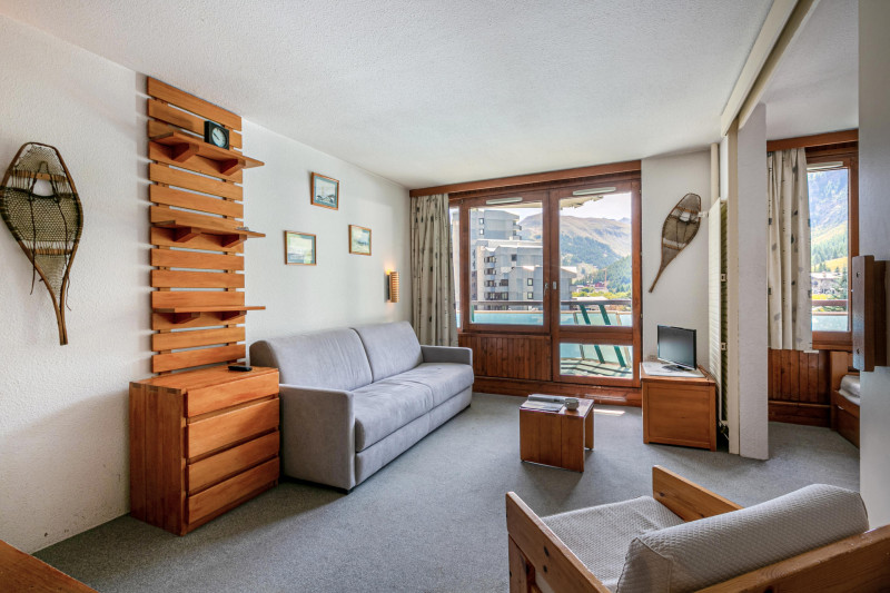 _lv_images__lot_0000370113_01_17399790