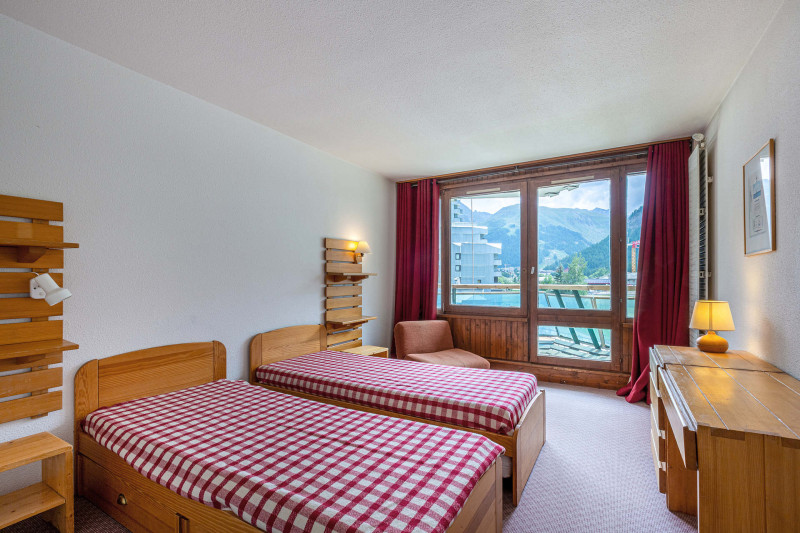 _lv_images__lot_0000370151_07_19337089