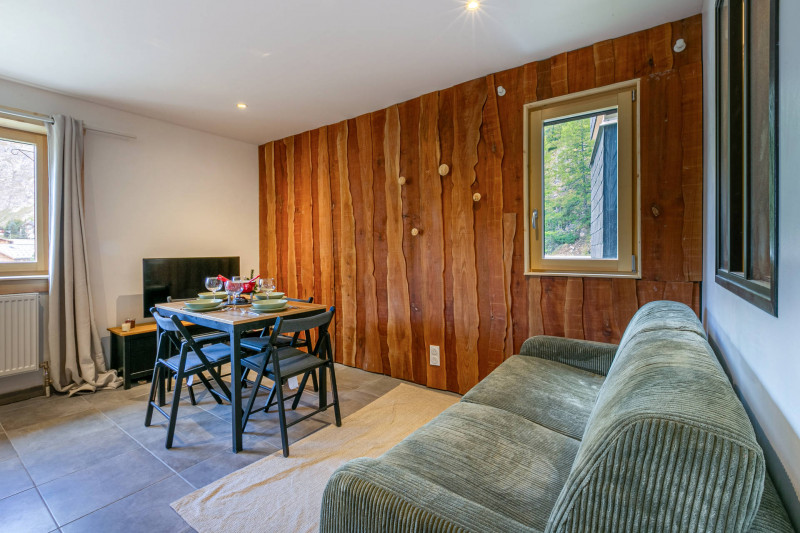 _lv_images__lot_0000380073_05_17943212