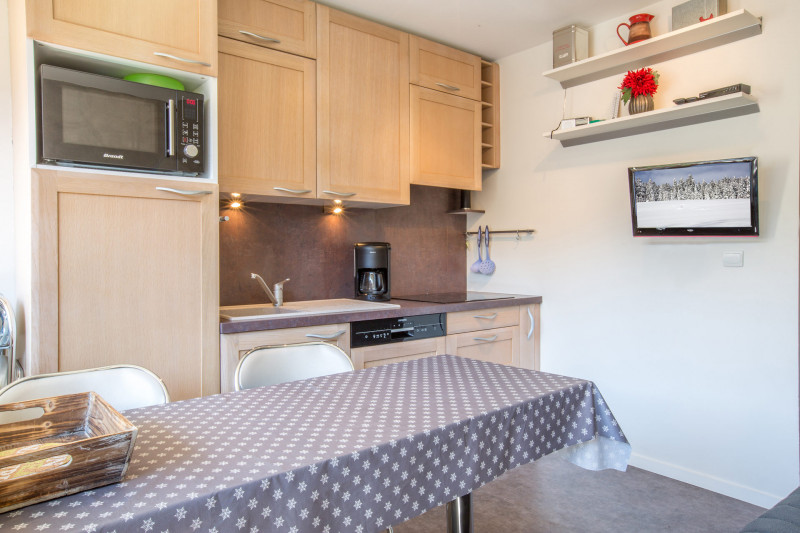 _lv_images__lot_0000400016_04_17402612