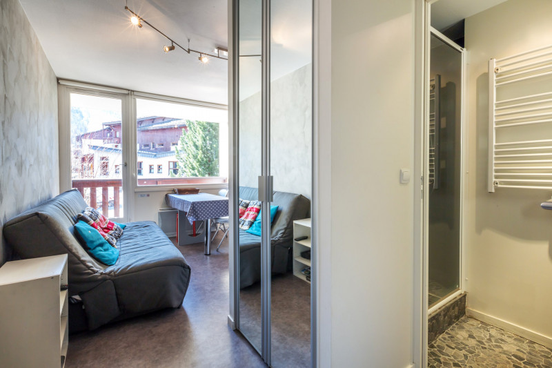 _lv_images__lot_0000400016_06_18307262 _lv_images__lot_0000400016_06_18307262