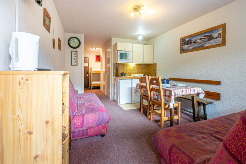 _lv_images__lot_0000400017_04_18452013