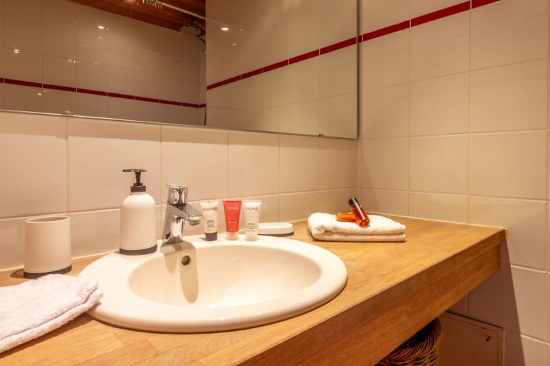 _lv_images__lot_0000410014_07_17382305 _lv_images__lot_0000410014_07_17382305