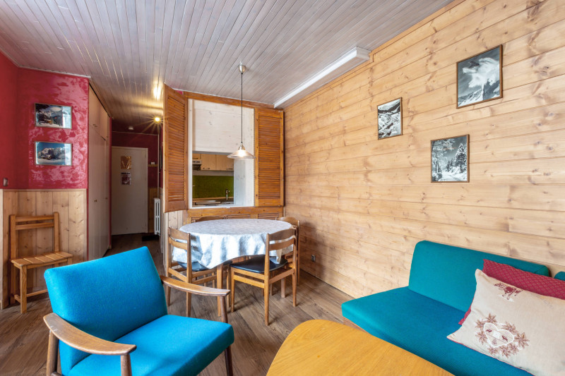 _lv_images__lot_0000440037_12_17385713 _lv_images__lot_0000440037_12_17385713