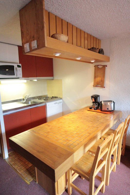 _lv_images__lot_0000670001_05_17427417