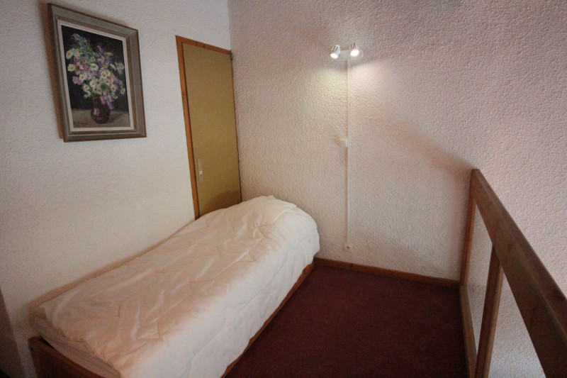 _lv_images__lot_0000670001_07_18433103 _lv_images__lot_0000670001_07_18433103