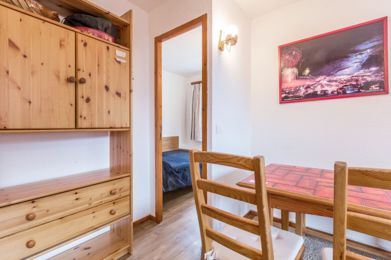 _lv_images__lot_0000720021_13_17420375 _lv_images__lot_0000720021_13_17420375