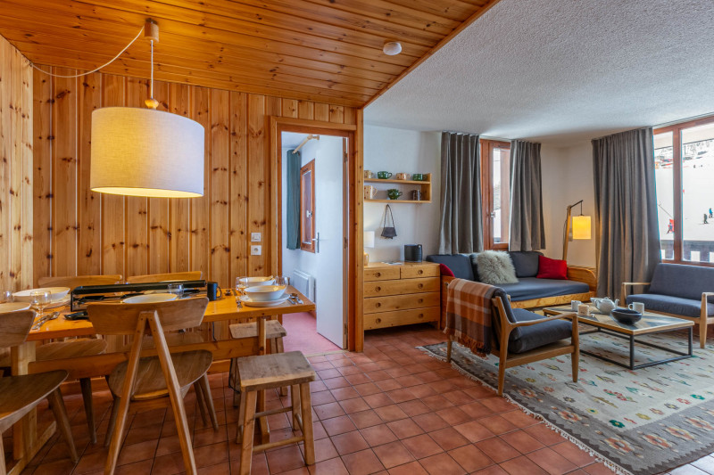 _lv_images__lot_0000720045_05_17759901