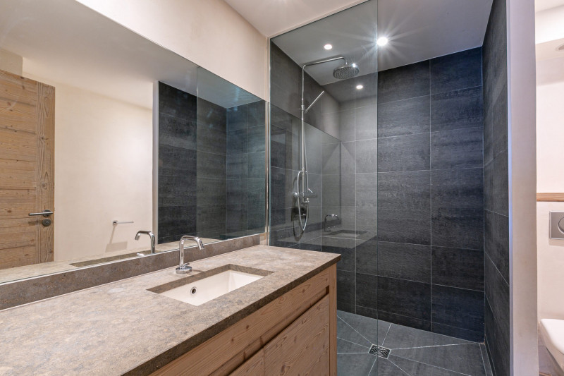 _lv_images__lot_0000740035_12_17410254 _lv_images__lot_0000740035_12_17410254