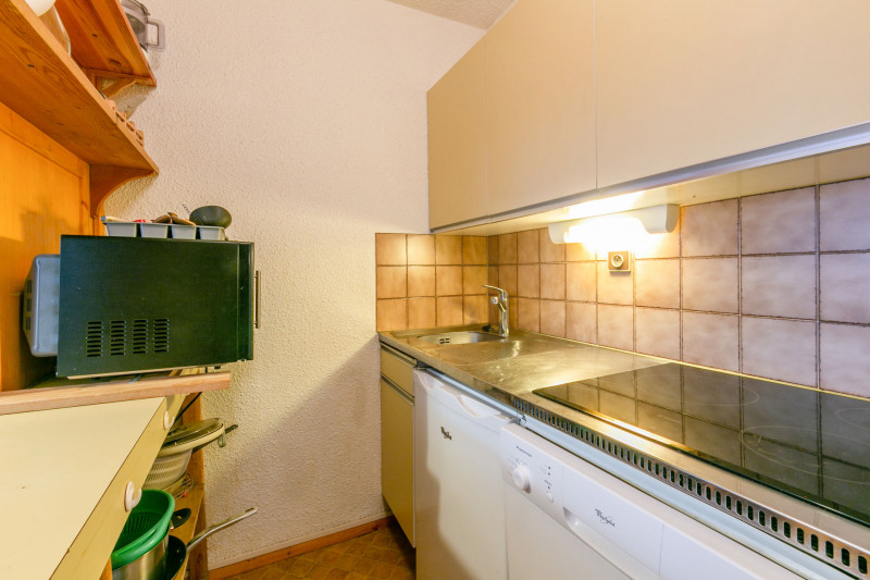 _lv_images__lot_0000810090_12_17385758 _lv_images__lot_0000810090_12_17385758