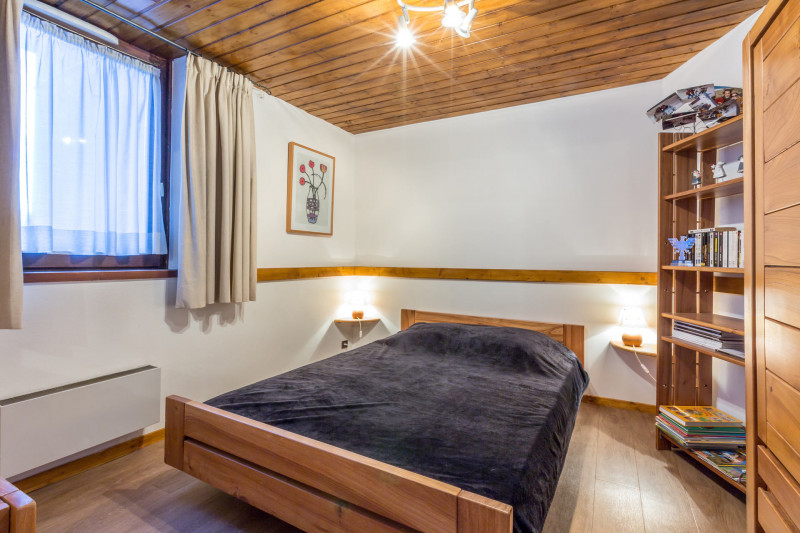 _lv_images__lot_0000810095_10_18519795