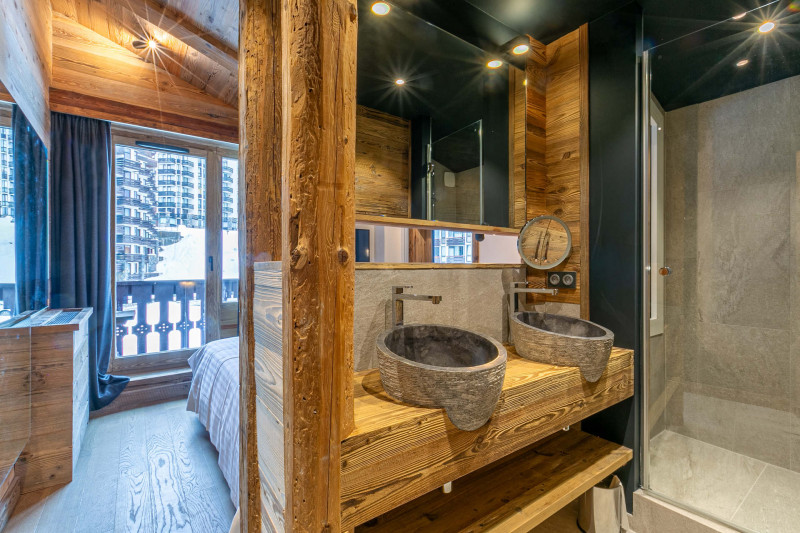 _lv_images__lot_0000810096_16_17407563 _lv_images__lot_0000810096_16_17407563