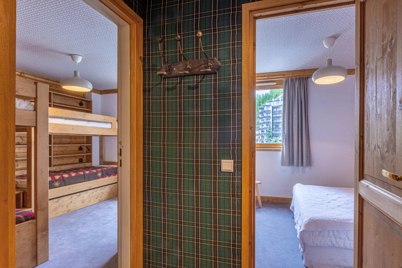 _lv_images__lot_0000810100_07_18181408 _lv_images__lot_0000810100_07_18181408