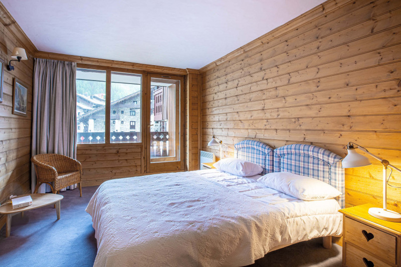 _lv_images__lot_0000810100_08_17400788