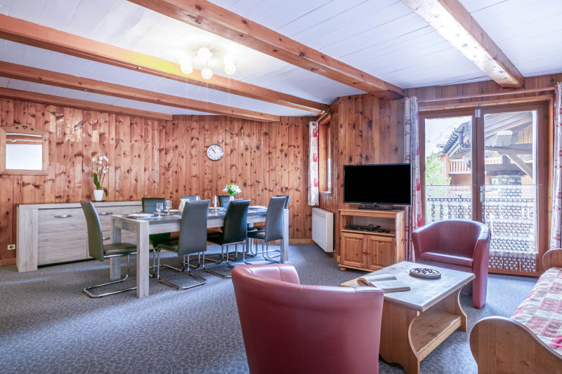 _lv_images__lot_0000860004_01_17365515 _lv_images__lot_0000860004_01_17365515