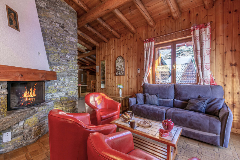 _lv_images__lot_0000860005_03_18003423