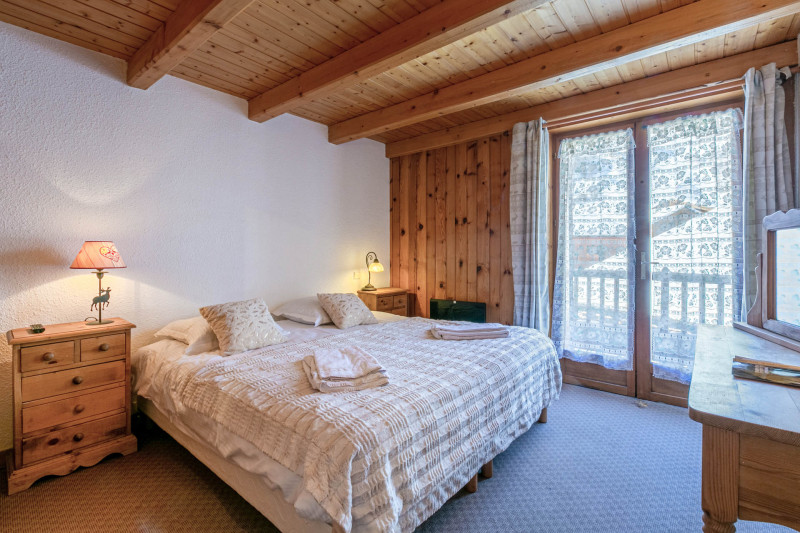 _lv_images__lot_0000860005_08_18181129 _lv_images__lot_0000860005_08_18181129