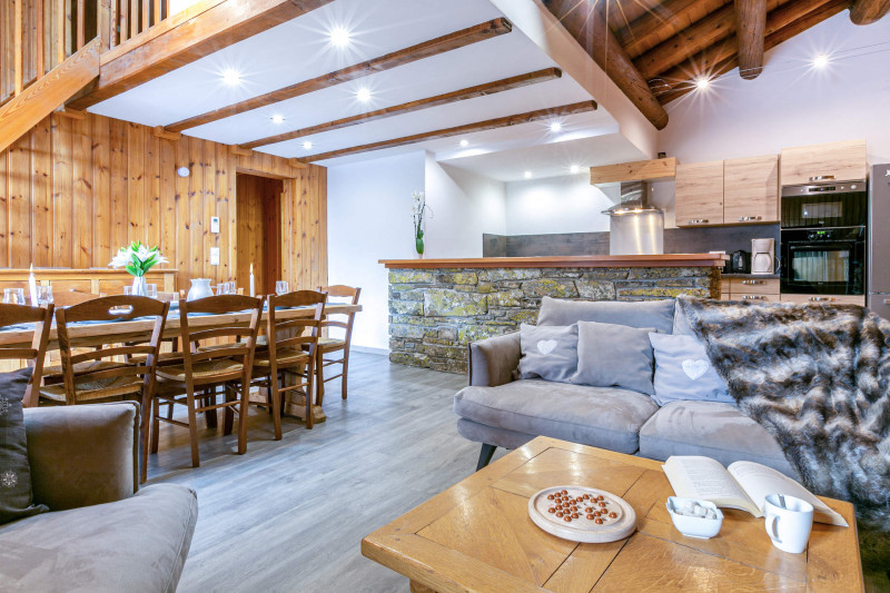 _lv_images__lot_0000860006_04_18305436 _lv_images__lot_0000860006_04_18305436