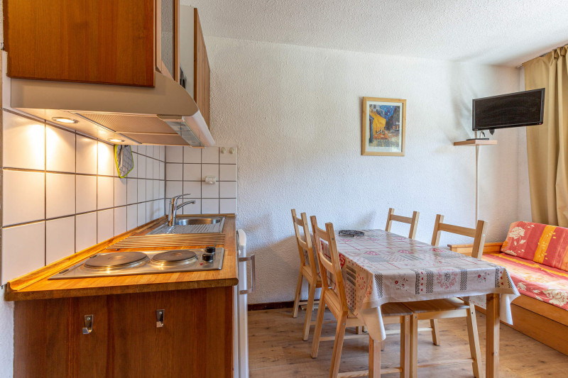 _lv_images__lot_0000920026_11_18225483