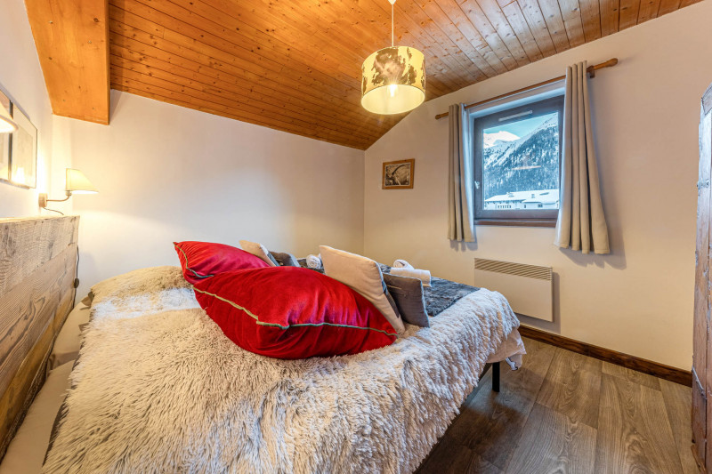 _lv_images__lot_0000920070_12_18180907 _lv_images__lot_0000920070_12_18180907