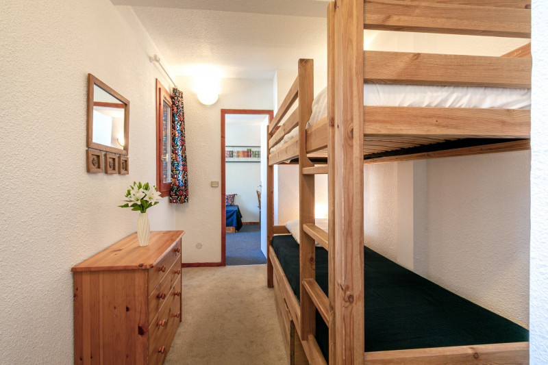 _lv_images__lot_0000940083_08_17366904 _lv_images__lot_0000940083_08_17366904