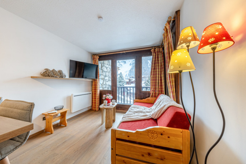 _lv_images__lot_0001050082_01_17382551 _lv_images__lot_0001050082_01_17382551