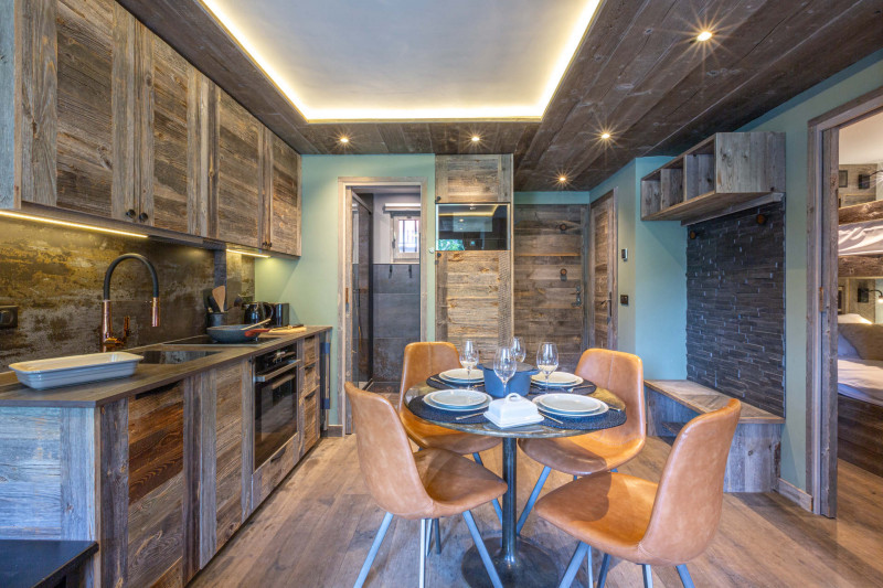 _lv_images__lot_0001050085_04_18067307 _lv_images__lot_0001050085_04_18067307