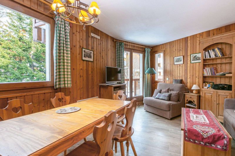 _lv_images__lot_0001060001_02_17420334 _lv_images__lot_0001060001_02_17420334