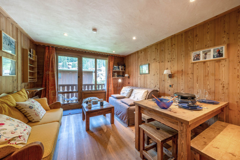 _lv_images__lot_0001080039_01_17942660