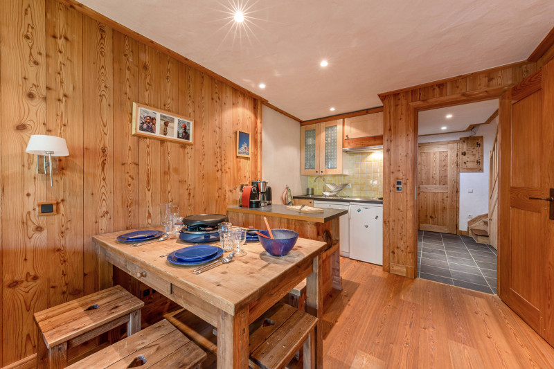 _lv_images__lot_0001080039_05_17299686