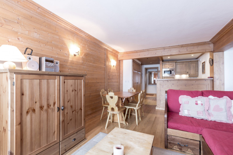 _lv_images__lot_0001080045_02_18357735 _lv_images__lot_0001080045_02_18357735