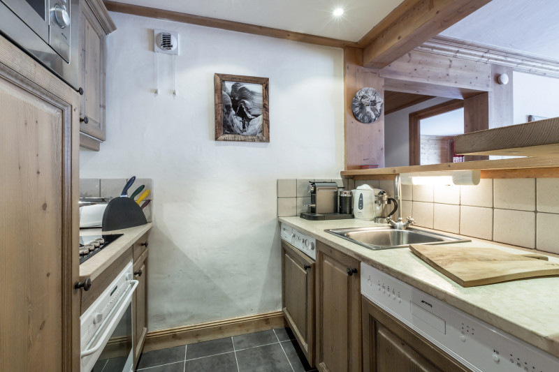 _lv_images__lot_0001080045_06_18357739 _lv_images__lot_0001080045_06_18357739