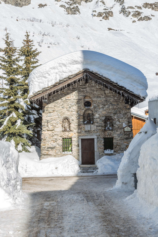 _lv_images__lot_0001120103_15_18305371