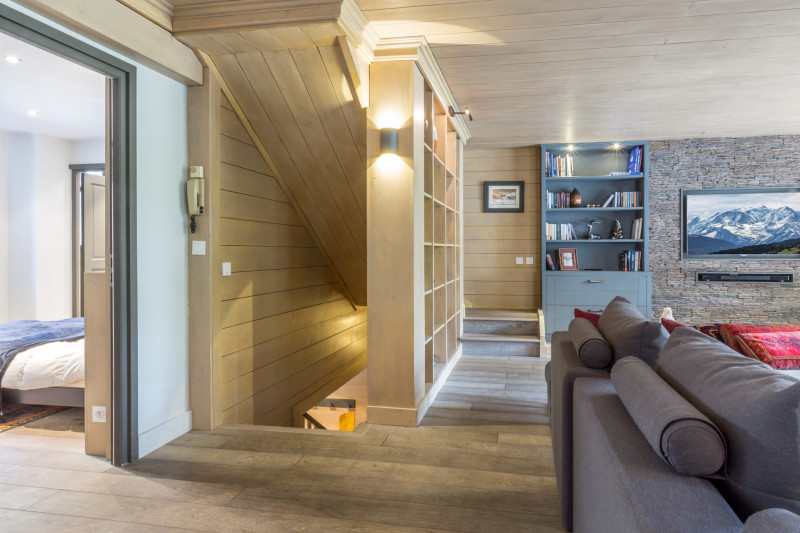 _lv_images__lot_0001160001_07_18119222