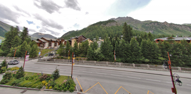 _lv_images__lot_0001180057_15_18064397 _lv_images__lot_0001180057_15_18064397