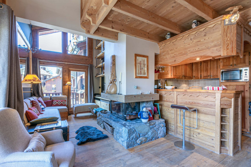 _lv_images__lot_0001220001_01_18261585