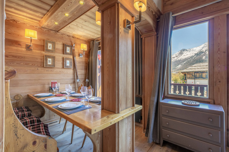 _lv_images__lot_0001220001_05_17409641 _lv_images__lot_0001220001_05_17409641