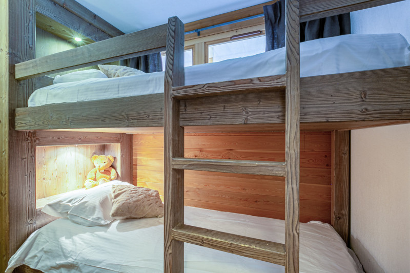 _lv_images__lot_0001220001_11_17384275 _lv_images__lot_0001220001_11_17384275