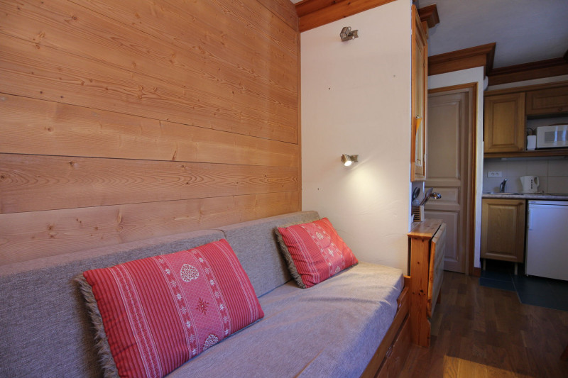 _lv_images__lot_0001280001_03_18227947 _lv_images__lot_0001280001_03_18227947