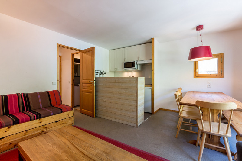 _lv_images__lot_0001330006_03_17786291 _lv_images__lot_0001330006_03_17786291