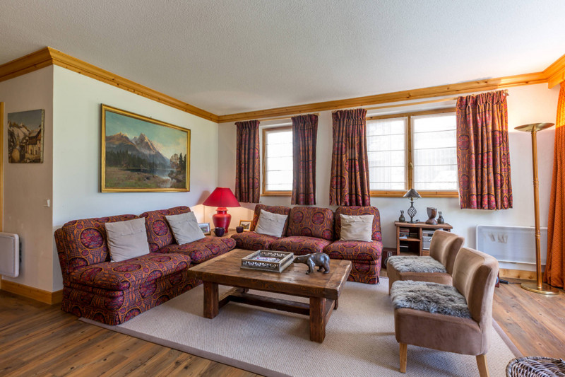 _lv_images__lot_0001420009_04_18181804