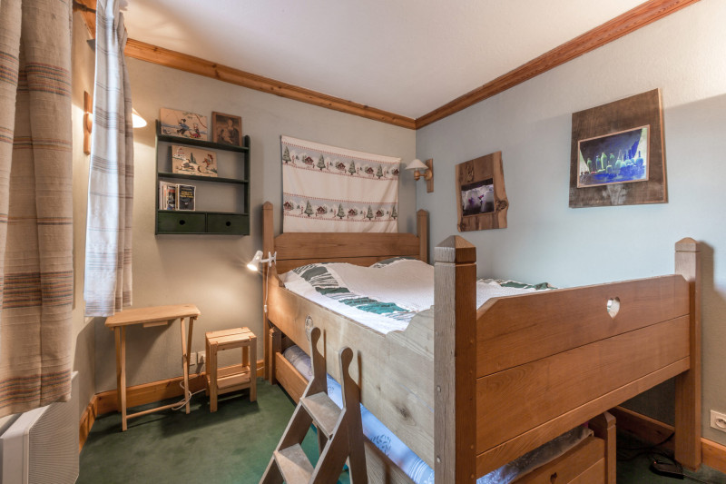 _lv_images__lot_0001430015_08_17381357 _lv_images__lot_0001430015_08_17381357