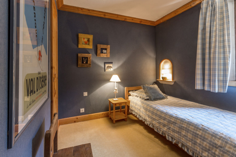 _lv_images__lot_0001430015_11_17433736