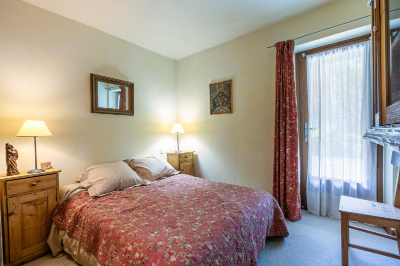 _lv_images__lot_0001560001_11_18258960