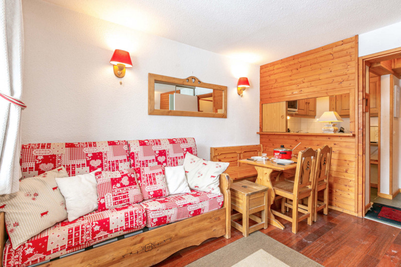 _lv_images__lot_0001730082_01_17385143 _lv_images__lot_0001730082_01_17385143